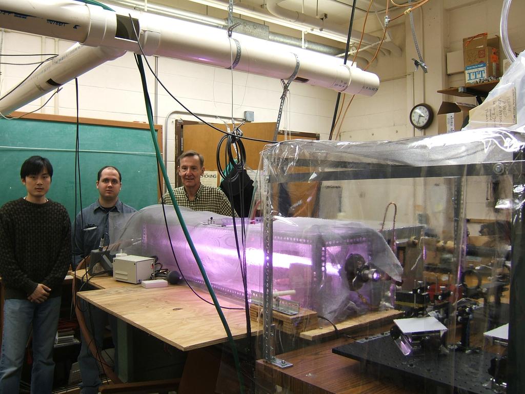 plasma system are aligned with the excimer laser so the two experiments can