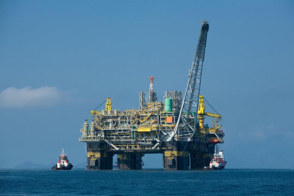 Ocean Resources - Oil Ocean drilling for oil has become very
