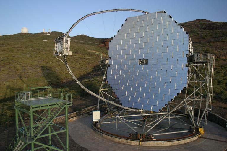 MAGIC Telescope New technologies to lower the threshold energy 17m