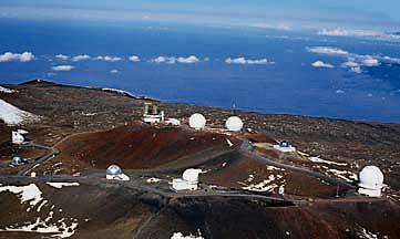 Telescope Sites Mauna Kea, Big Island of Hawaii, 14,000 elevation, middle