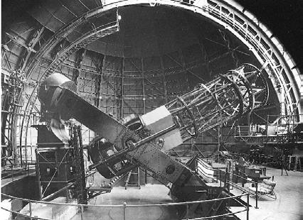 Edwin Hubble in 1924 identified Cepheids in Andromeda (M31)
