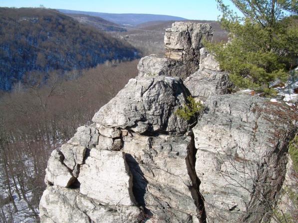 STRUCTURAL FEATURES AND FRACTURE ORIENTATION formation over a certain period in the geologic past. Figure 3. Image of site two in Huntingdon County, PA.