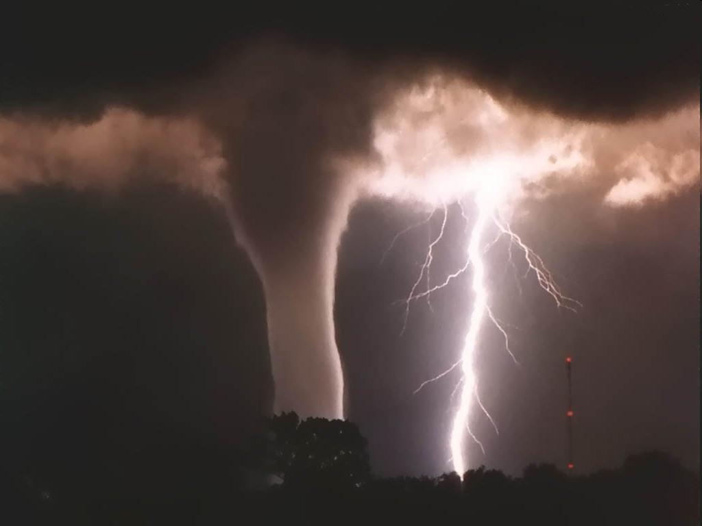 Severe Weather Objectives Describe how lightning forms. Describe the formation of thunderstorms, tornadoes, and hurricanes.