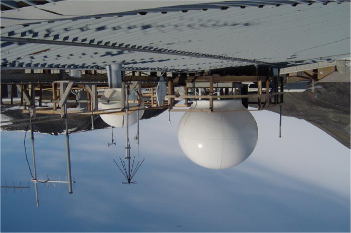 The McMurdo L/S/X-band system Capabilities: Uses of Satellite Data Collected at McMurdo: Flight