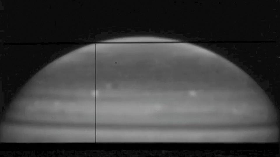 VLT/CRIRES auroral