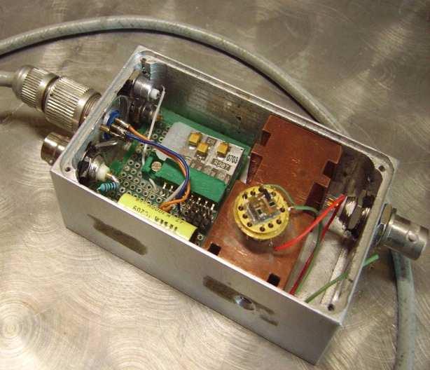 Charge sensitive preamplifier