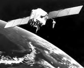 7. A satellite is orbiting the Earth. 15 (a) (i) Any charge carried by the satellite could affect its sensitive electronic circuits.