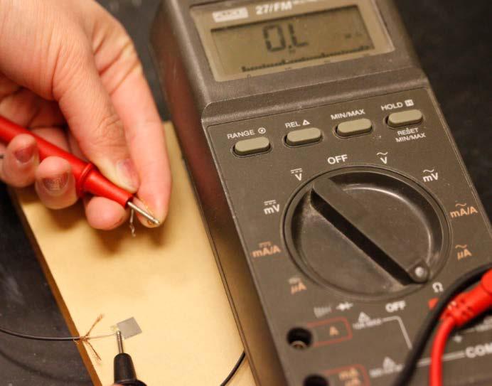 5. Check if the core-to-shield resistance is infinite with a multimeter. The circuits must open circuit.