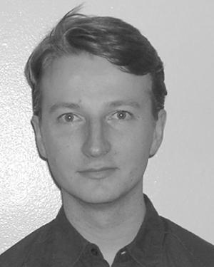 energy-efficient networking Dr Andrew is a Member of the IET the Association for Computing Machinery He was co-recipient of the Best Paper Award at IEEE MASS 07 Steven H Low (M 92 SM 99 F 08)