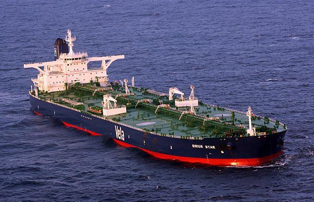 Transporting Oil Pipelines Trains Trucks Tankers