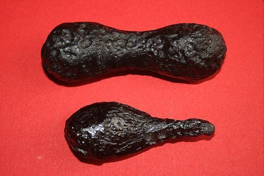 27 Tektite: natural glass up to a few centimeters in size formed by impact of