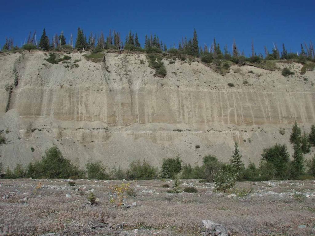SC12 644717 m E 6765423 m N : Undescribed gravel. Interpreted as Holocene fluvial deposition.