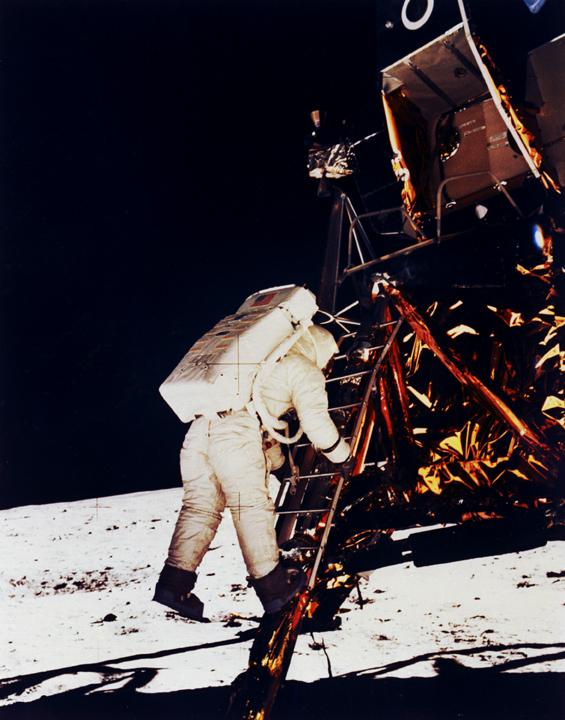 1950s to 1960s - probes Neil Armstrong First man on the Moon July 20, 1969 Six Apollo