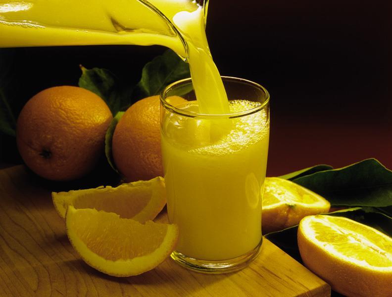 Common Acids Fruits citric acid Milk lactic acid Vinegar