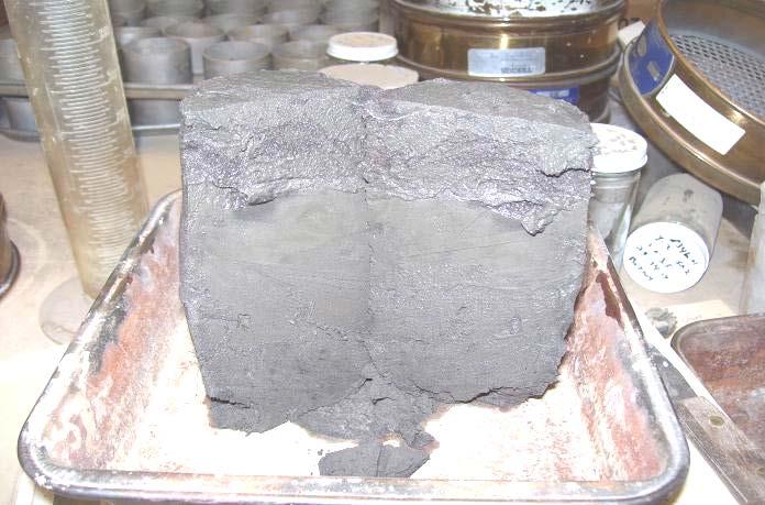4. Test the fly ash specimens in a conventional oedometer consolidation test device according to ASTM D2435. Figure 1: Undisturbed Fly Ash Sample: Evidence of Vertical Mixing 5.