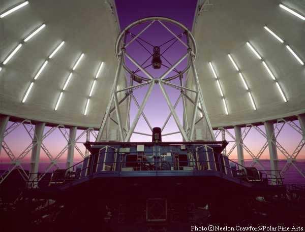 Twin telescopes One in Hawaii, one in Chile 8-meter mirrors Gemini Telescopes Another problem for astronomers