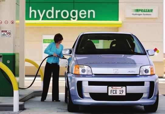 Energy changes, and reversible reactions Q The hydrogen fuel cell In the hydrogen fuel cell, hydrogen and oxygen combine without burning. It is a redox reaction.