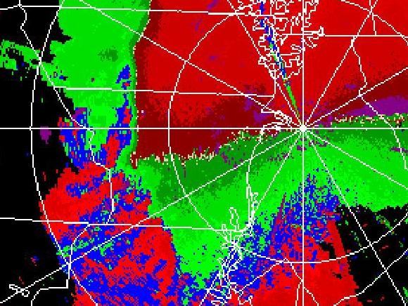 10) was very near the time of tornado occurrence. The reflectivity data depicted a narrow pendant at the southern tip of the northern segment.