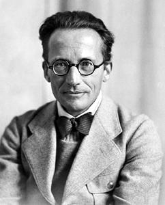 Erwin Schrödinger and his cat How to relate discrete energy levels with Hamiltonian described in terms of continгous coordinate x and