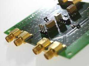 Signal Integrity in Packages and PCBs (PWBs) Carrier or