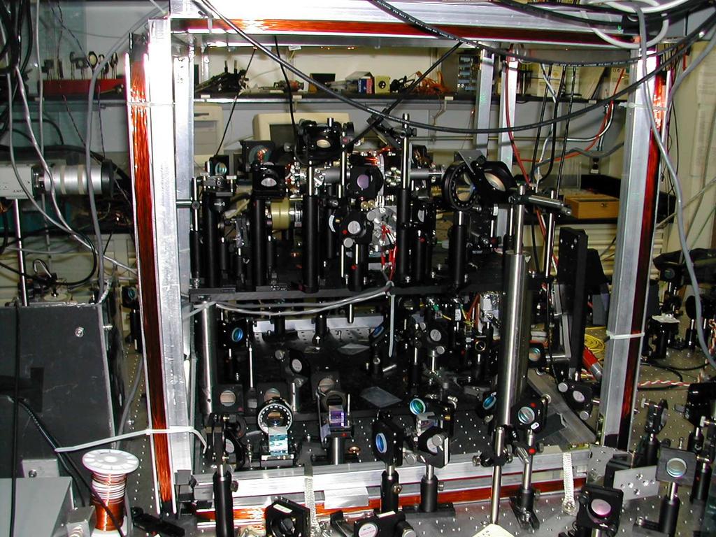 Pushed MOT Apparatus Magneto-optical trap of 85 Rb atoms N ~ 10 8 atoms.