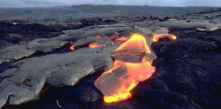 Studying Lava Flows Human Fascination Abundant Research Natural Hazard Abundant Research Complex, Multi-Phase, Highly Viscous