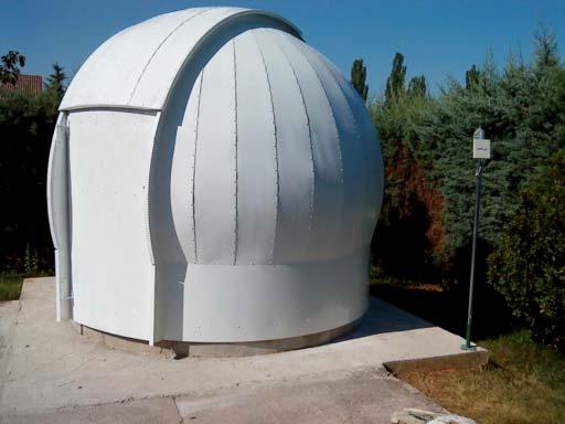 Domes in the market Astrodomes Metal kit Diameter: 3,00 m Motorization: Included Material: Steel