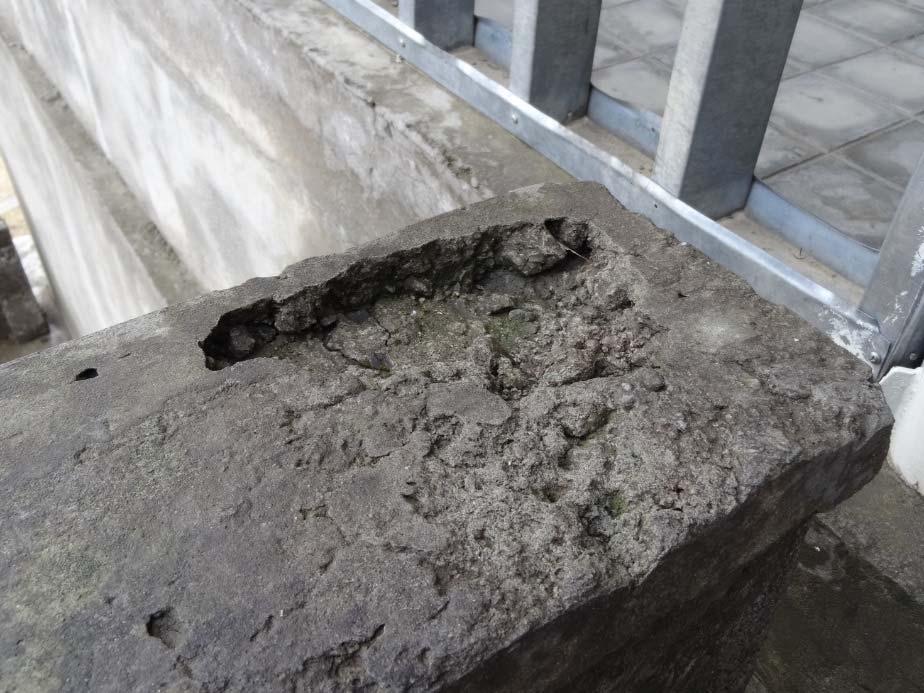 37 One school in Islamabad also had moisture problems and in this case it had been identified that the problem was caused by water seeping through the roof.