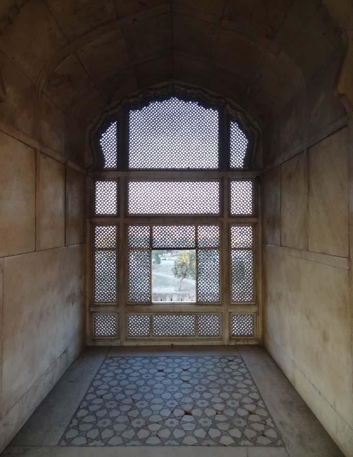 54 Window openings were shaded and often the whole façade was shaded. The windows often had a lattice screen, known as jaali, such as in Figure 3.