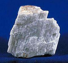 What determines the hardness of a mineral? 2.