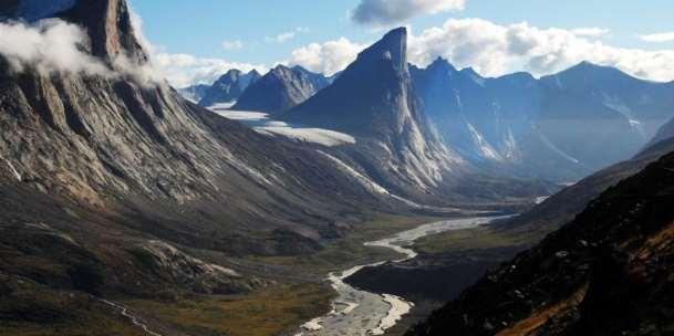 Glaciers Fiords Fiords are common U-shape features on the east coast of Nunavut.