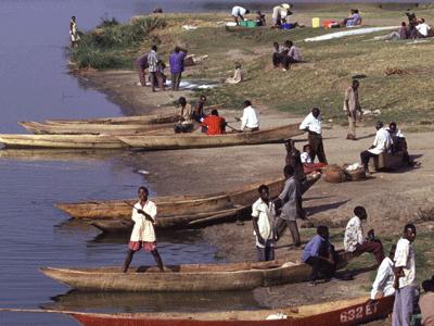 HIGH impact Weather lake system HIGHWAY project (part of HIW) In 2010 the WMO Executive Council (EC) recommended that a project is considered for the Lake Victoria Watershed with the aim to improve
