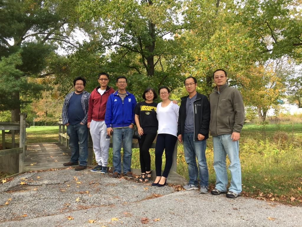 THANKS FOR YOU ATTENTION! Current Lab Members: D3R Team Rui Duan, Ph.D. Benjamin Merideth Liming Qiu, Ph.D. Xianjin Xu, Ph.D. Zhiwei Ma Marshal Huang OpenEye Scientific Software Zou lab: http://zoulab.