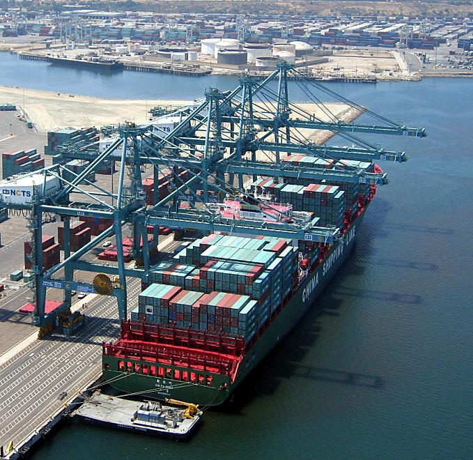 50% Intermodal train (21% on-dock rail from ship) 50% Local distribution warehouses for local consumption and outbound distribution On-dock rail containers move from