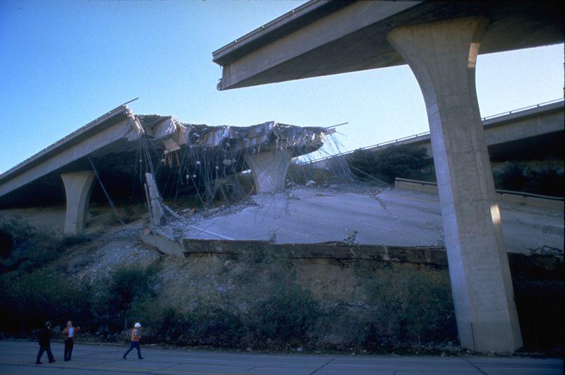 6.7. Earthquake Zones www.ck12.org 6.7 Earthquake Zones Explain the relationship between plate boundaries and earthquakes. What caused the earthquake in Northridge, CA in 1994?