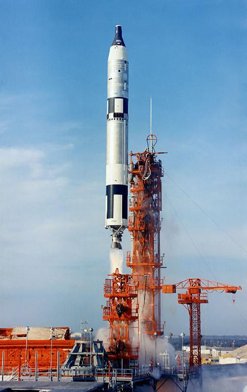 Gemini The Gemini Program was conceived as an intermediate step between Project Mercury and the Apollo Program.