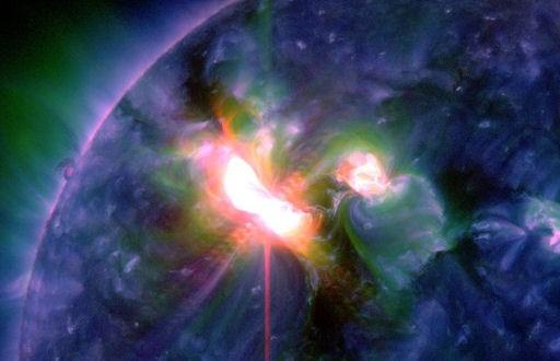 Solar flare event: 7-March-2012 Extreme UV flash of X5-class solar flare March 7, 2012. (NASA SDO) Significant decrease of geomagnetic cutoff Pdyn = 5.
