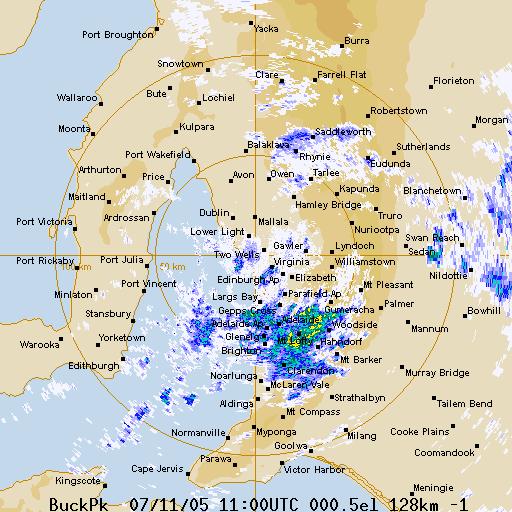 Figure 4c : Weather radar imagery 20 CDST, //05 Figure 4d : Weather radar imagery, 2230 CDST, //05 This rain area then remained quasi-stationary over the ranges until after 2230 CDST (figure 4d),