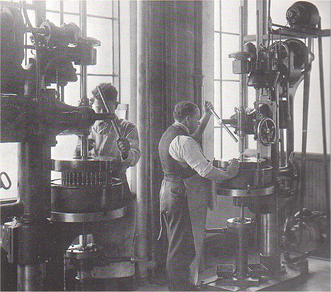 History of measurements DURING THE FIRST WORLD WAR MEASURING MASTER PIECES WERE ESSENTIAL NBS (NATIONAL BUREAU