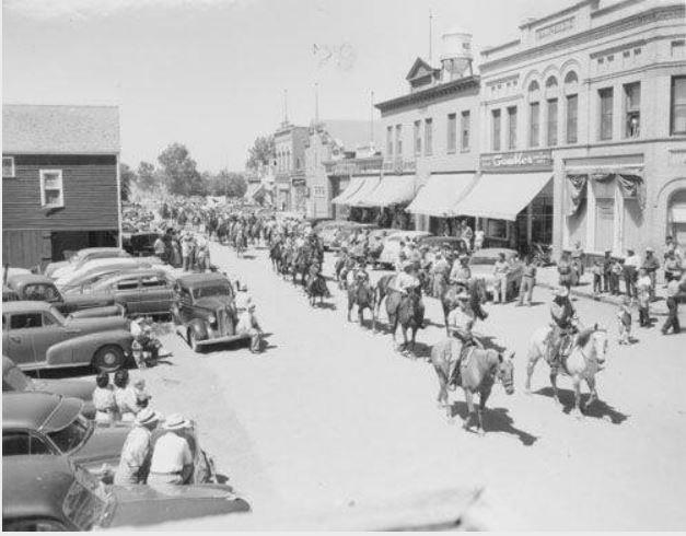 A parade on the Main Street of New Salem, 1951.