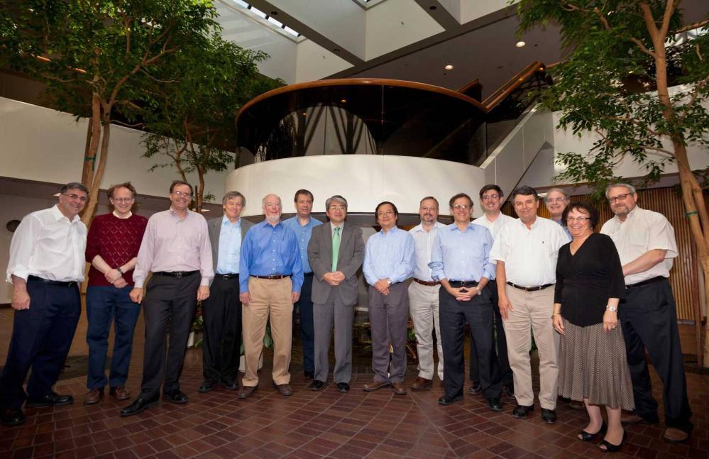 Science on NIF Committee just after the Evaluation July 15, 2010 at LLNL David Arnett*, University of Arizona Riccardo Betti,