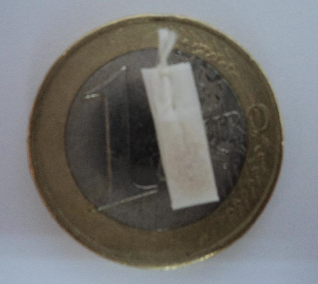 Homemade tea-bag on a coin (1 euro). 4. General procedure for Michael reaction 4.