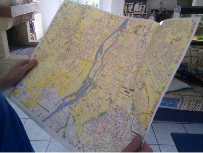 Folded maps Thomas Petazzoni () MapOSMatic: