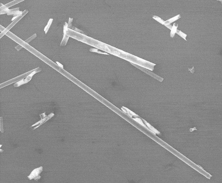5.3 Morphology and crystallinity of ferroelectric nano(shell) tubes PZT nano(shell) tubes Figure 5.2a shows the resulting ferroelectric PZT tubes released from a macroporous silicon template.