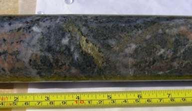 quartzanhydrite-magnetite