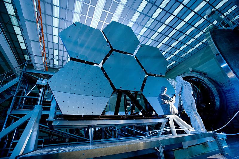 4 James Webb Space Telescope Outyears are notional ($M) 2013 2014 2015 2016 2017 2018 2019 JWST $627 $658 $645 $620 $569 $535 $305 Supports the commitment to an October 2018 launch date.