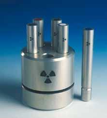 8.3 Demonstration sources A set of easy-to-handle sources of different radionuclides is available for further experiments on radioactivity.