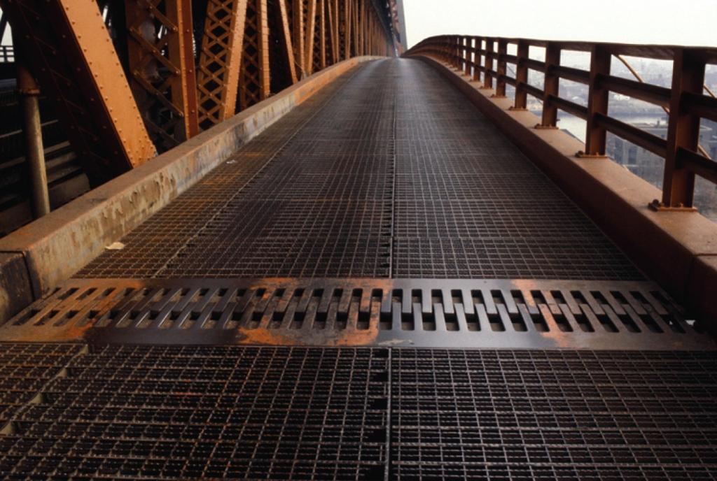Effects of Thermal Expansion Bridges and other objects are designed with
