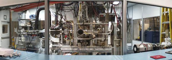 The -B divertor plasma simulator is used to investigate ITER mixed materials PSI.