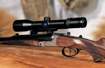 The lightweight with the wide field of view. Diavari VM/V 1.5 6 x 42 T* Diavari VM/V 1.5 6 x 42 T*. The versatile riflescope for hunting by day.